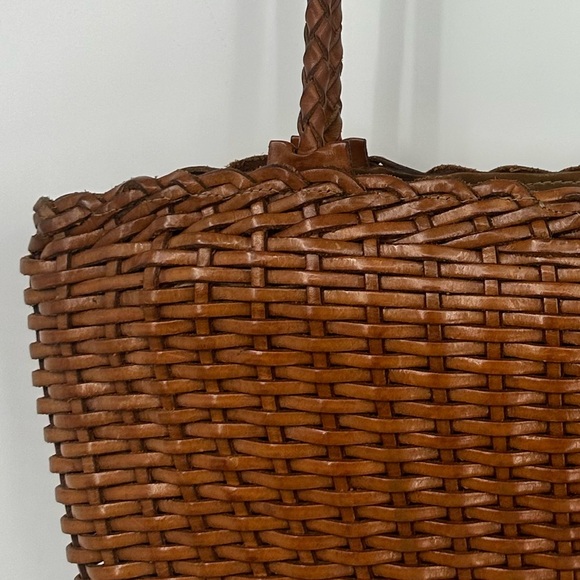 Ellepi Handmade Brown Woven Leather Women's Bag Basket Weave 15” Strap Shoulder - Picture 7 of 8